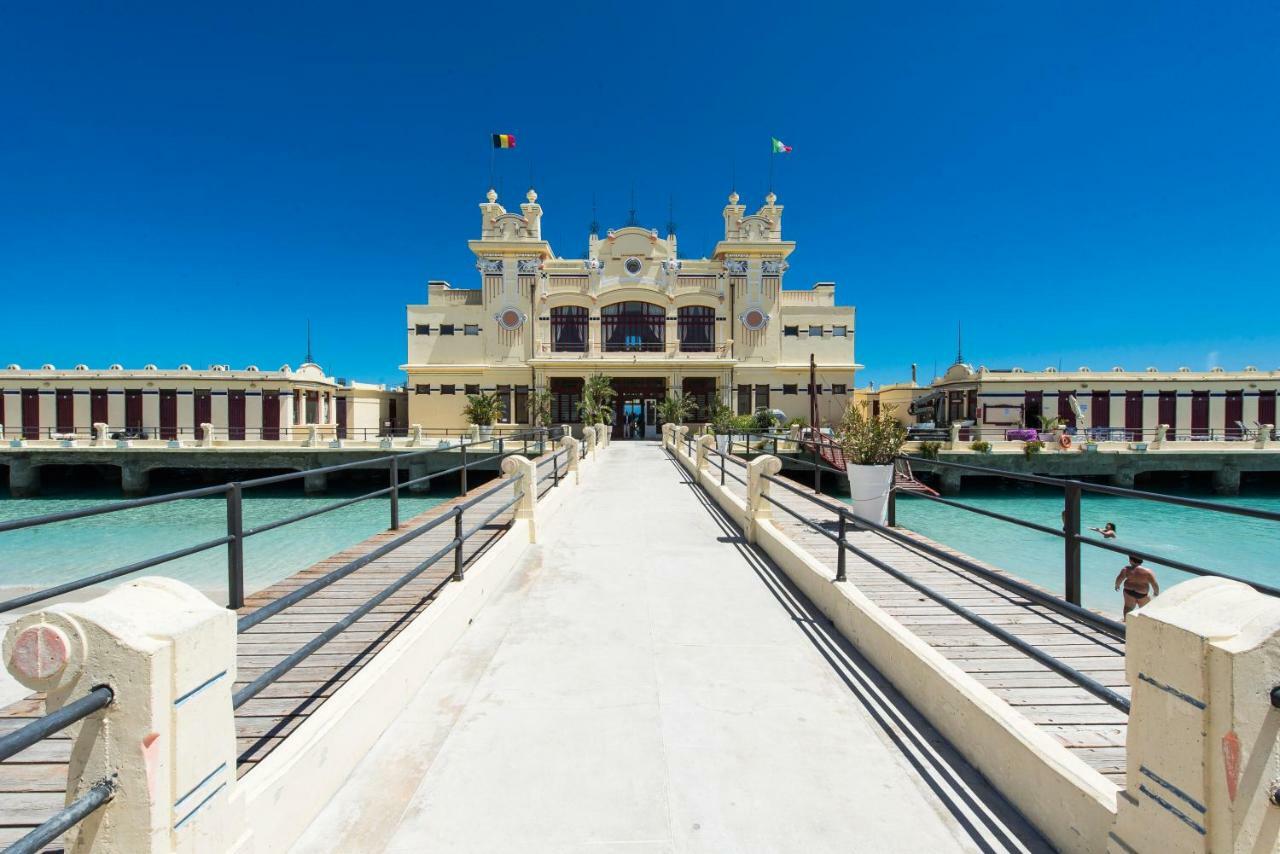 Casetta Vista Mare In Piazza A Mondello Palermo Ngoại thất bức ảnh